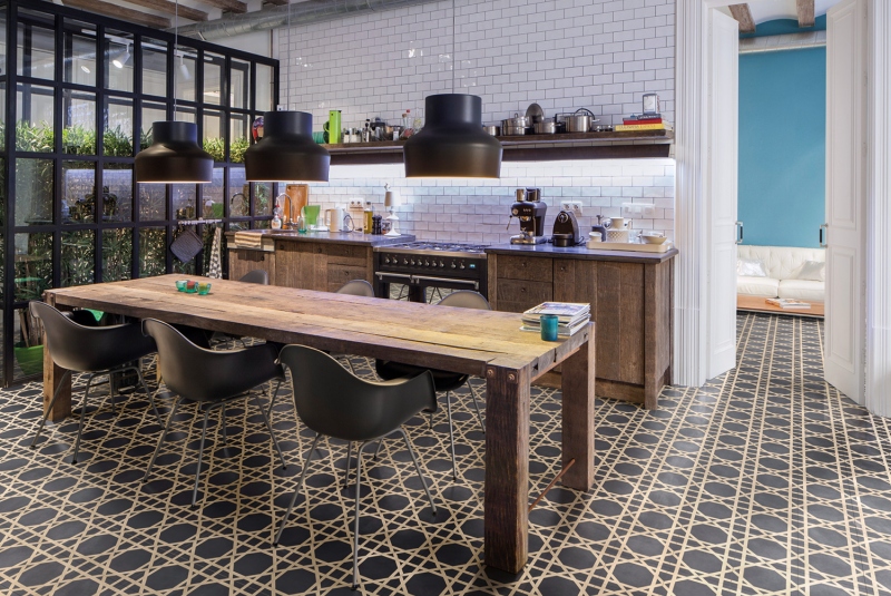 Obklady, dlažba, mozaiky Obklady, dlažba, mozaiky