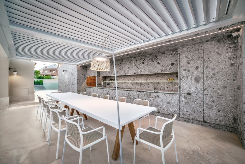 Obklady, dlažba, mozaiky Obklady, dlažba, mozaiky