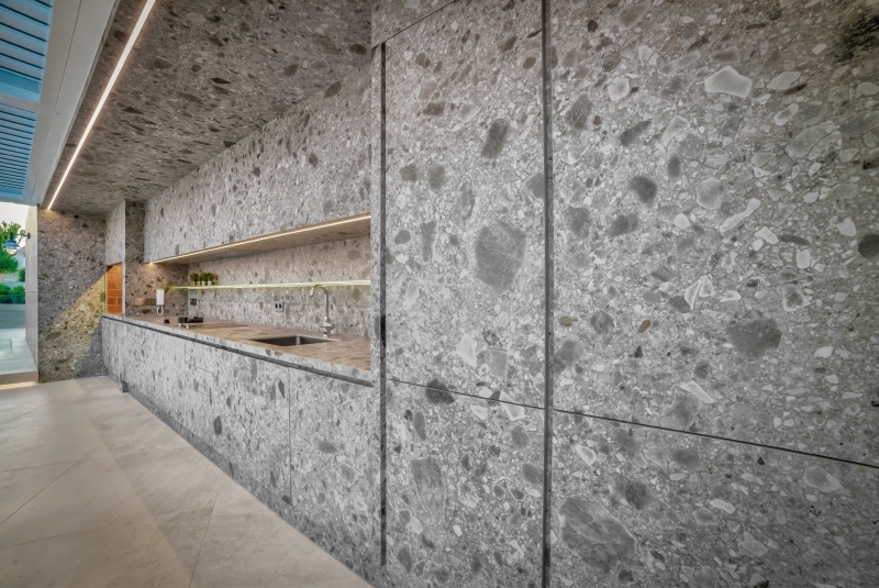 Obklady, dlažba, mozaiky Obklady, dlažba, mozaiky